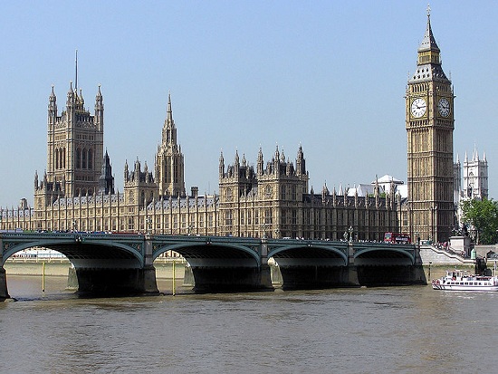 MPs reassure UK plastics industry