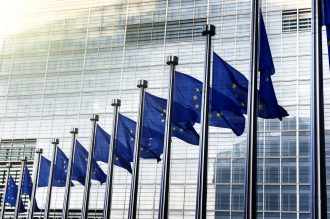 EU clamps down on misinformation online