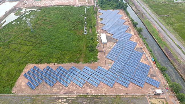 Sharp completes Indonesian solar plant