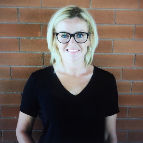 IN2communications hires Cheryl Weedmark